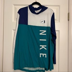 Hooded Nike Tee